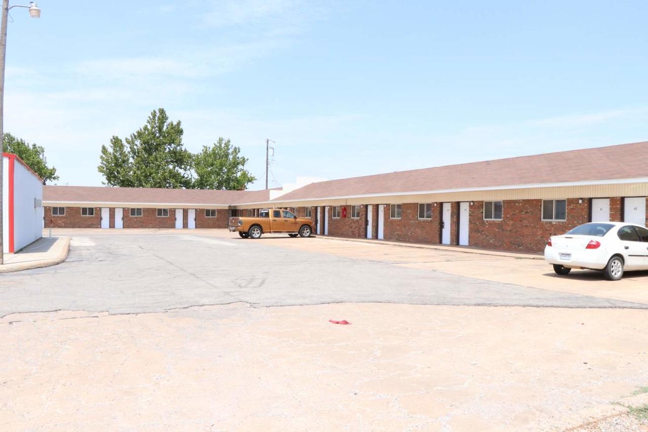 Western Motel Alva エクステリア 写真