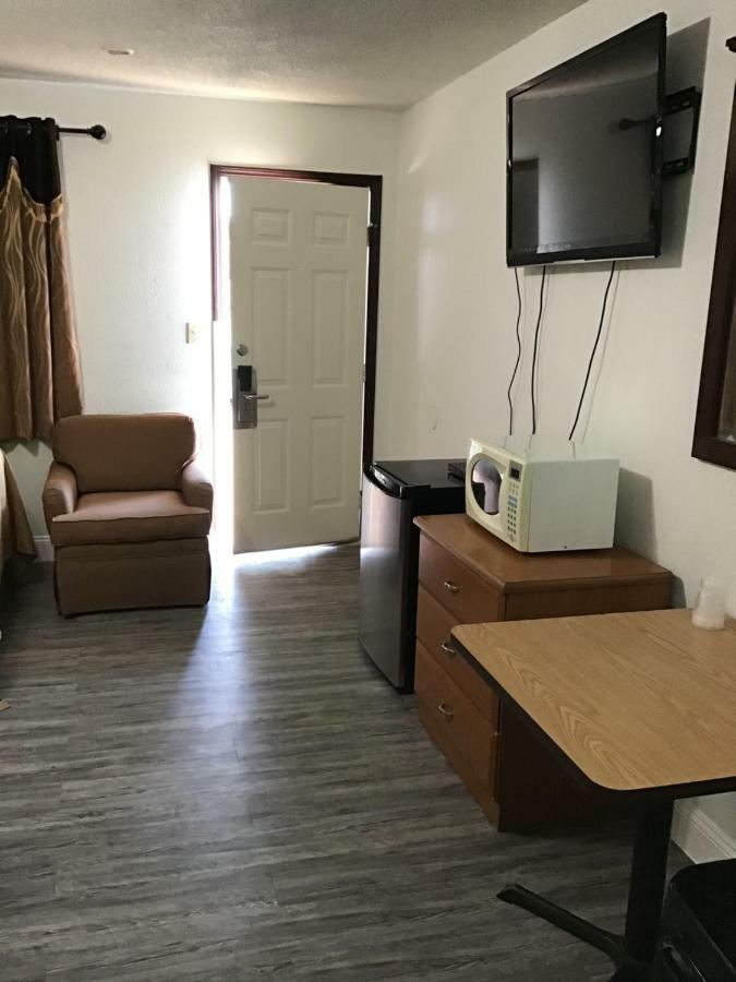 Western Motel Alva エクステリア 写真